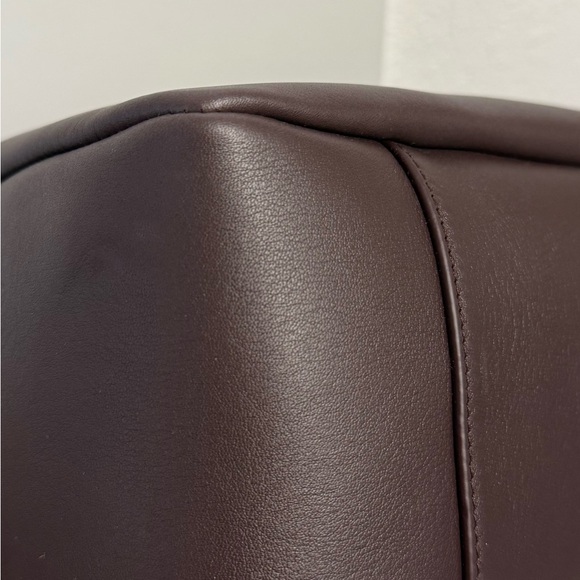 SAINT LAURENT Large Le 5 A 7 Soft Hobo in
Raisin - Picture 9 of 12